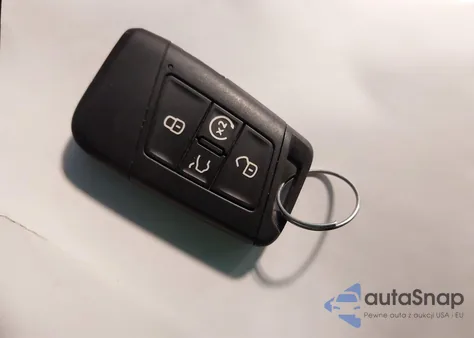 2022 Volkswagen Tiguan 2.0T Se из США, поврежденный, VIN 3VV2B7AX2NM162046